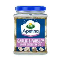 Кубики средиземноморского сыра в масле с чесноком и петрушкой Apetina 265/150г в стекле