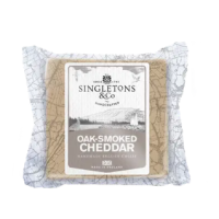Копченый сыр чеддер на дубовой щепе Singletons & Co Oak Smoked Cheddar 200 г